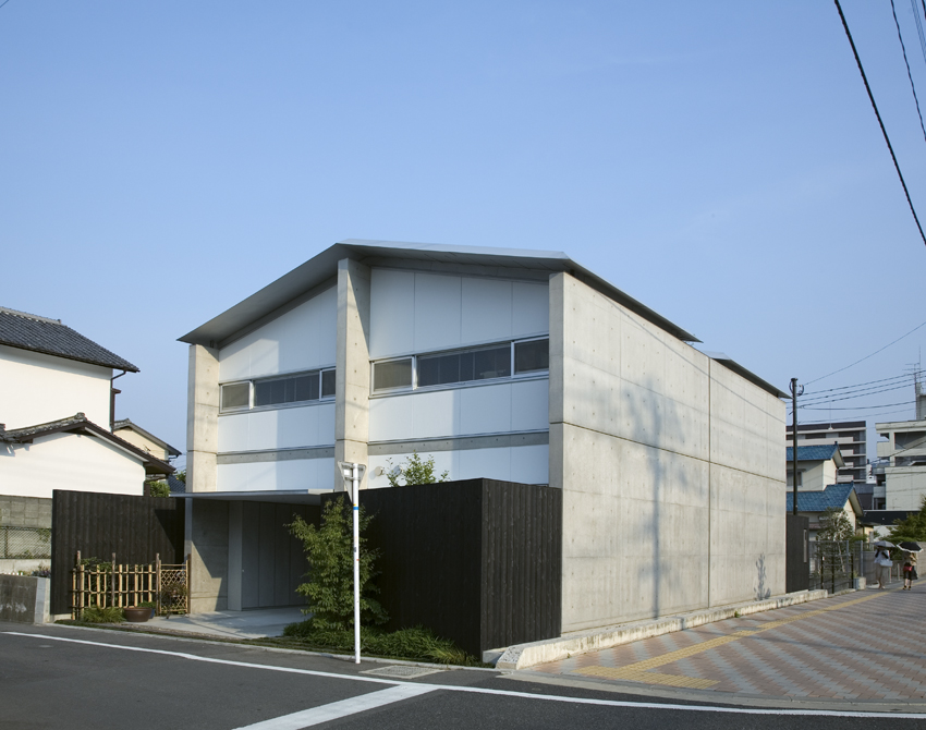 松山の家